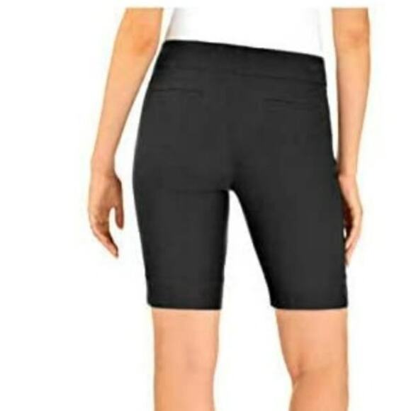 *HILARY Radley Ladies' Stretch Bermuda Short - SMALL - Picture 2 of 2